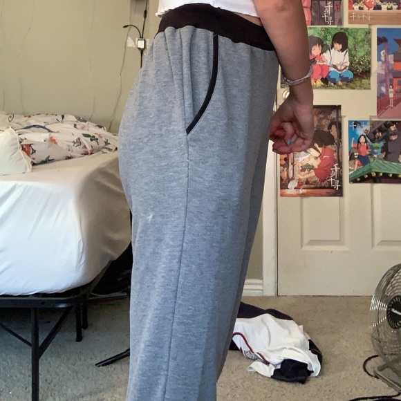 grey sweatpants - Picture 2 of 3